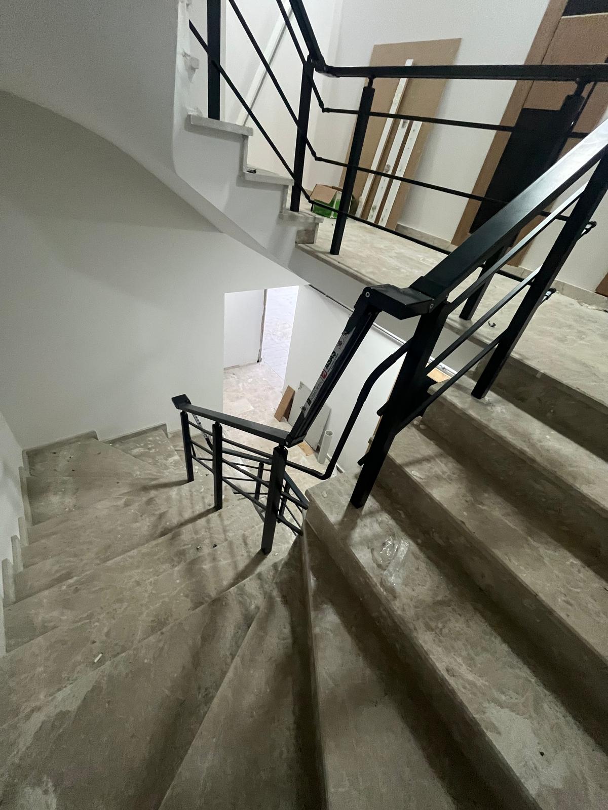 Aliminyum küpeşte merdiven ve fransız 6